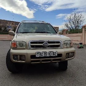 Nissan Pathfinder 2001