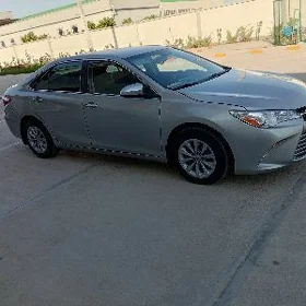 Toyota Camry 2016