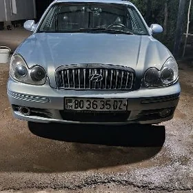 Hyundai Sonata 2001