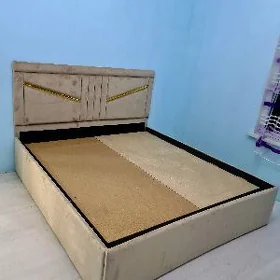 Spalny krowat mebel