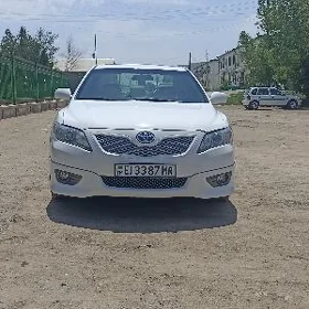 Toyota Camry 2010