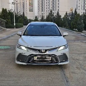 Toyota Camry 2018