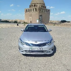 Kia Optima 2020