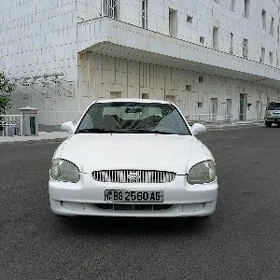 Hyundai Sonata 2001