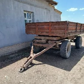 MTZ 80 2011