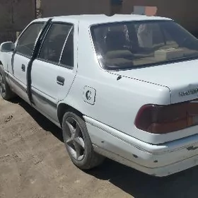 Hyundai Sonata 1993