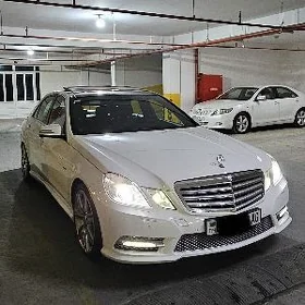 Mercedes-Benz E300 2012