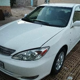Toyota Camry 2004