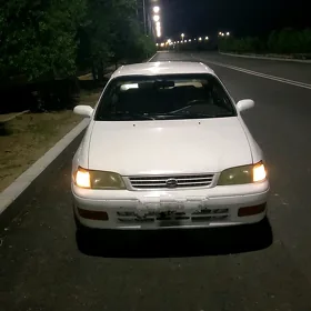 Toyota Corona 1995
