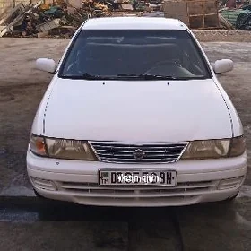 Nissan Sunny 2000