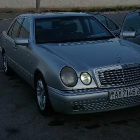 Mercedes-Benz W201 1997