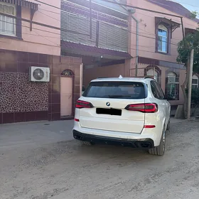 BMW X5 2022