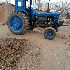 MTZ T-28 1996