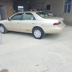 Toyota Camry 1998