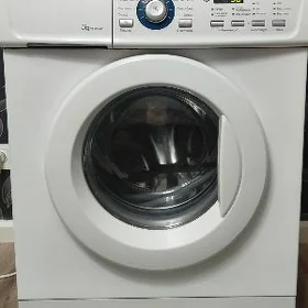 Продаю LG 5 кг