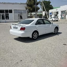 Toyota Camry 2005