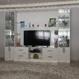 Satyan Stenka podstavka taze