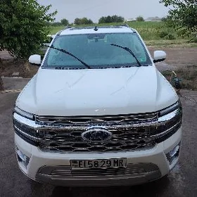 Ford Expedition 2022