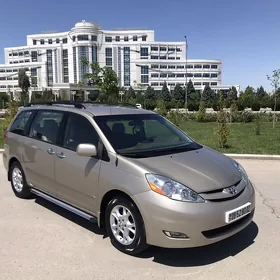 Toyota Sienna 2009