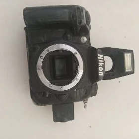 nikon 7000