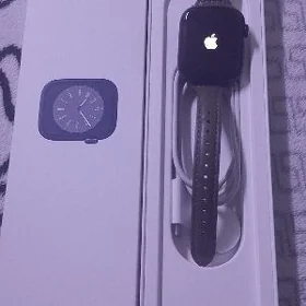 Apple Watch Series 8 45 mm