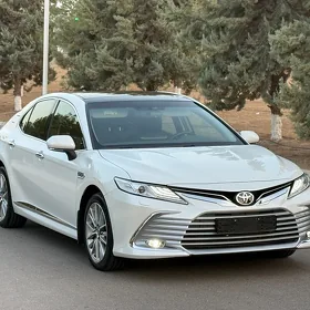Toyota Camry 2023
