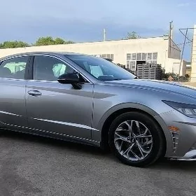Hyundai Sonata 2021