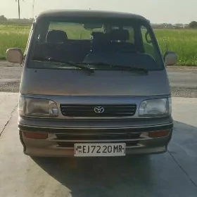 Toyota Hiace 1995