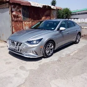 Hyundai Sonata 2021