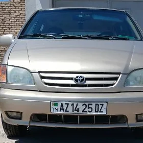 Toyota Sienna 2002