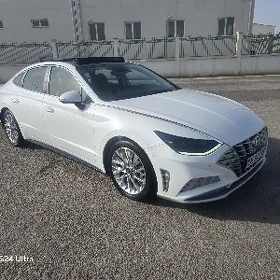 Hyundai Sonata 2021