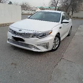 Kia Optima 2019