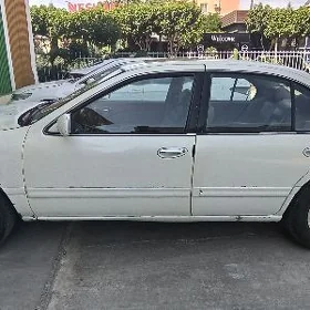 Infiniti I30 1995