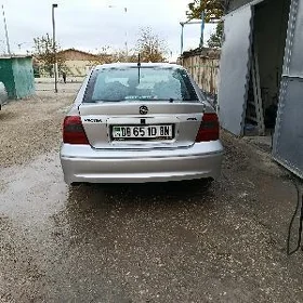 Opel Vectra 1998