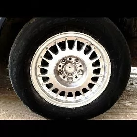 BMW e 34 diska