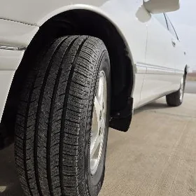 Toyota Avalon 1999