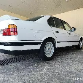 BMW 525 1989
