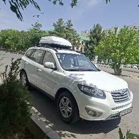 Hyundai Santa Fe 2012