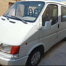 Ford E-Transit Cargo Van 2021