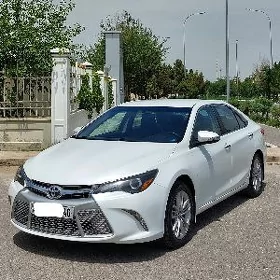 Toyota Camry 2016
