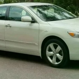 Toyota Camry 2011