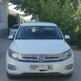 Volkswagen Tiguan 2012