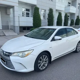Toyota Camry 2017