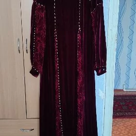 Платье