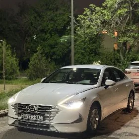 Hyundai Sonata 2021
