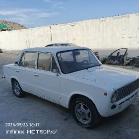 Lada 2104 1986