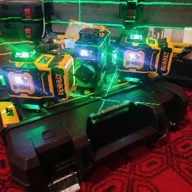 Девалт3D.4D.360.16линя