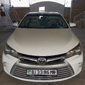Toyota Camry 2016
