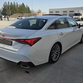 Toyota Avalon 2020