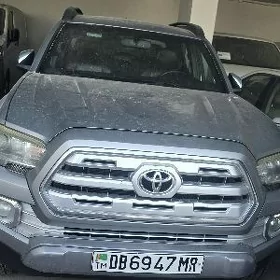 Toyota Tacoma 2018